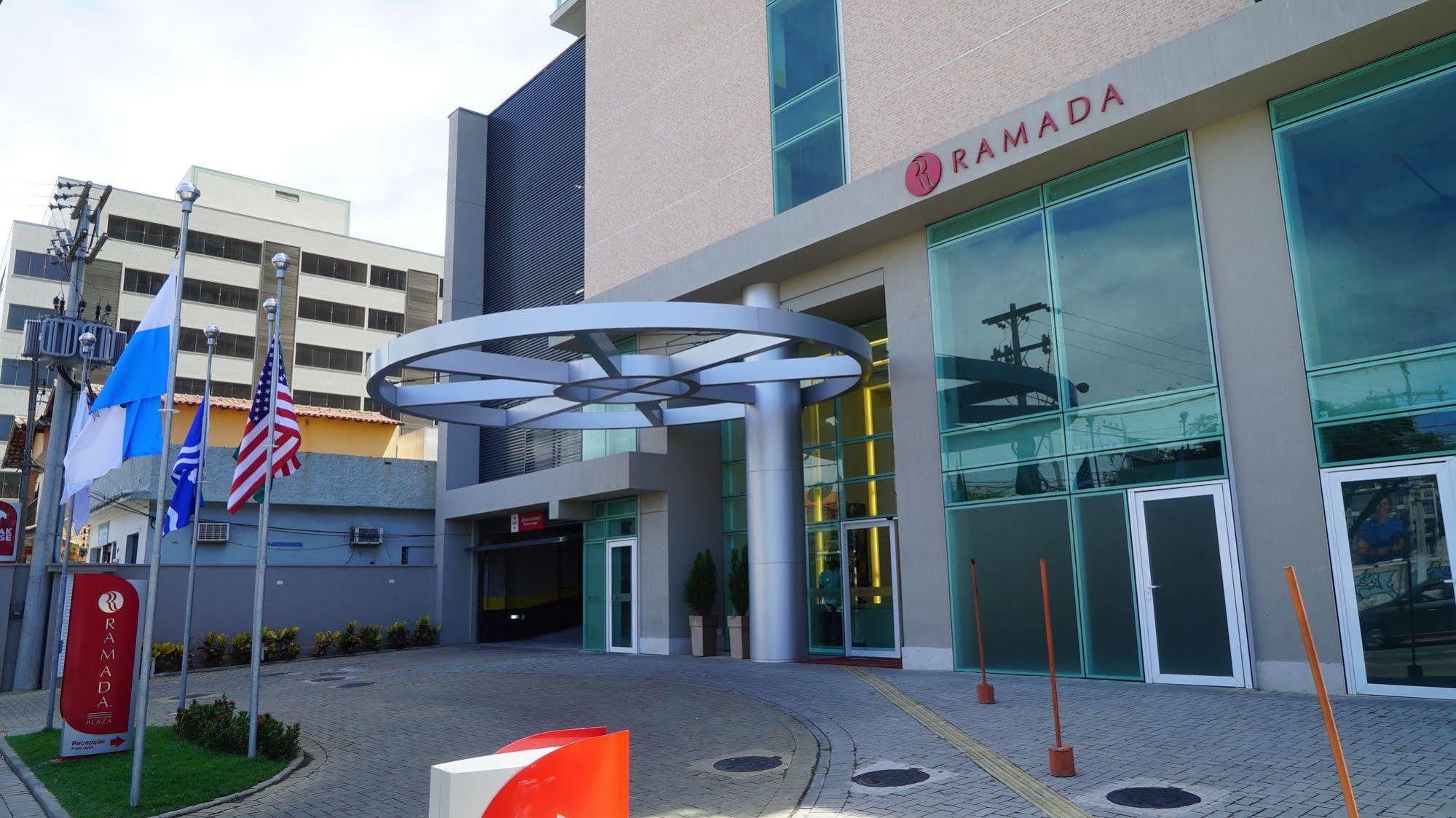 Ramada By Wyndham Macae Hotel & Suites Екстериор снимка